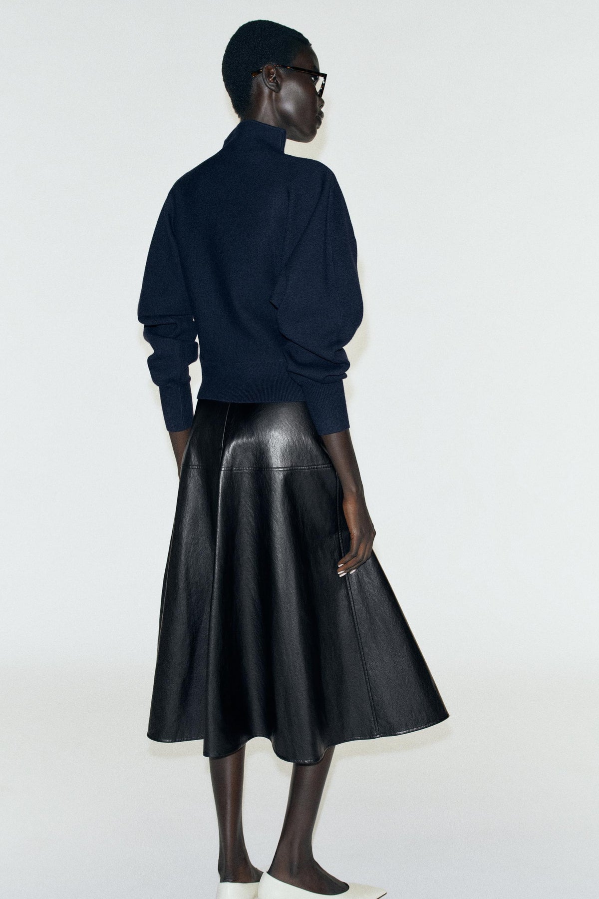 Nelia-Marineblaue Jacke mit Reißverschluss