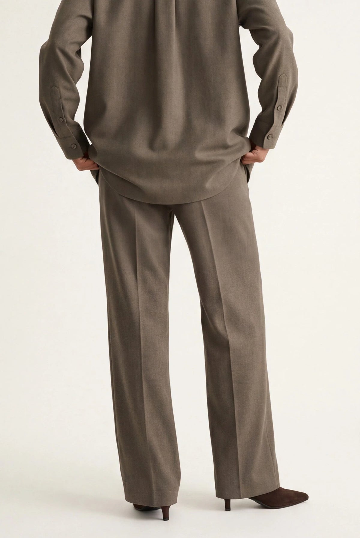 Pantalón Prestige Castaño